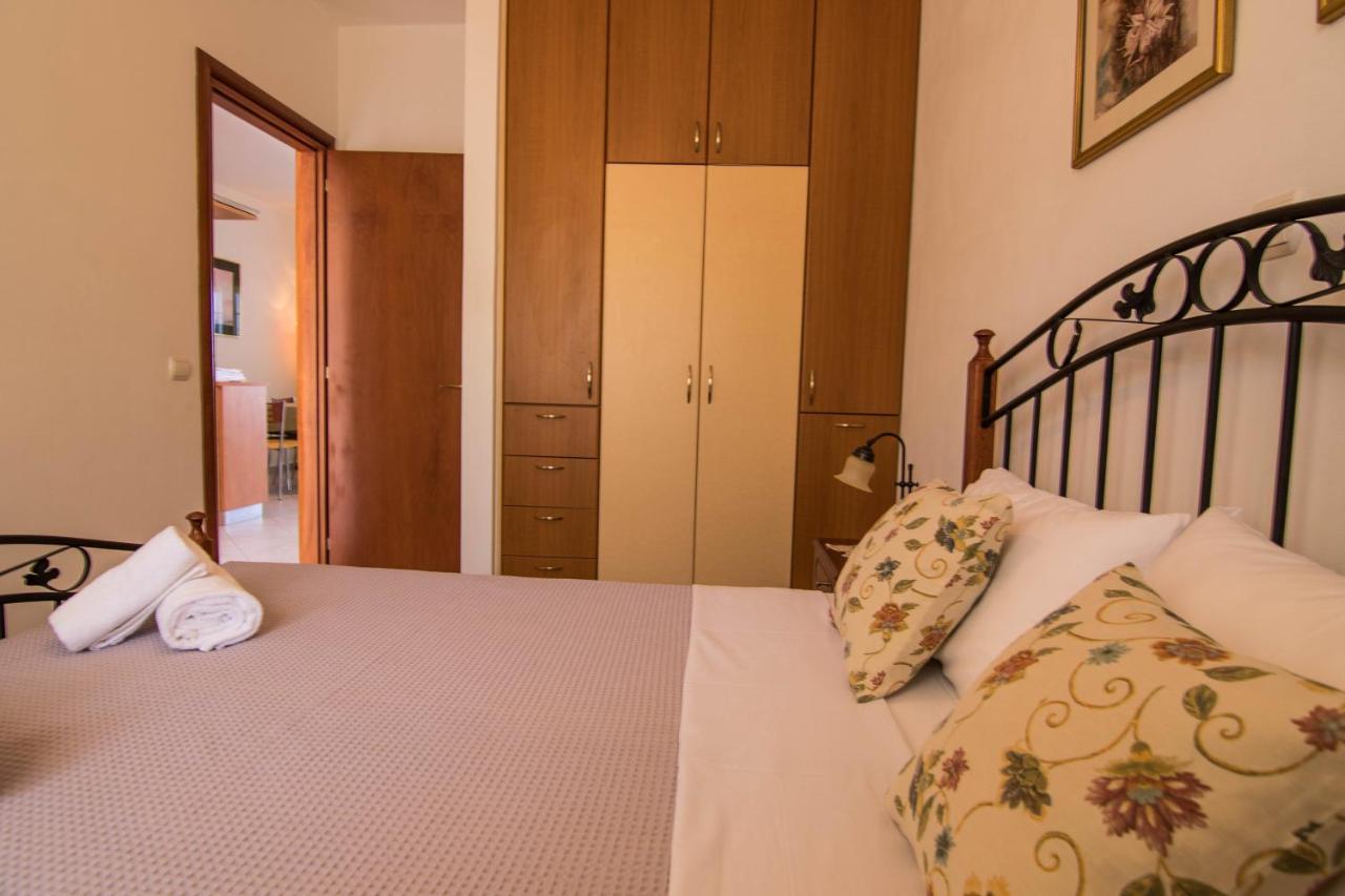 Fedra Apartments, View, Free Parking, 2Mins To Beach Palekastro Buitenkant foto