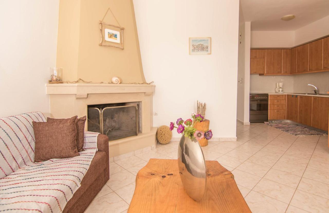 Fedra Apartments, View, Free Parking, 2Mins To Beach Palekastro Buitenkant foto