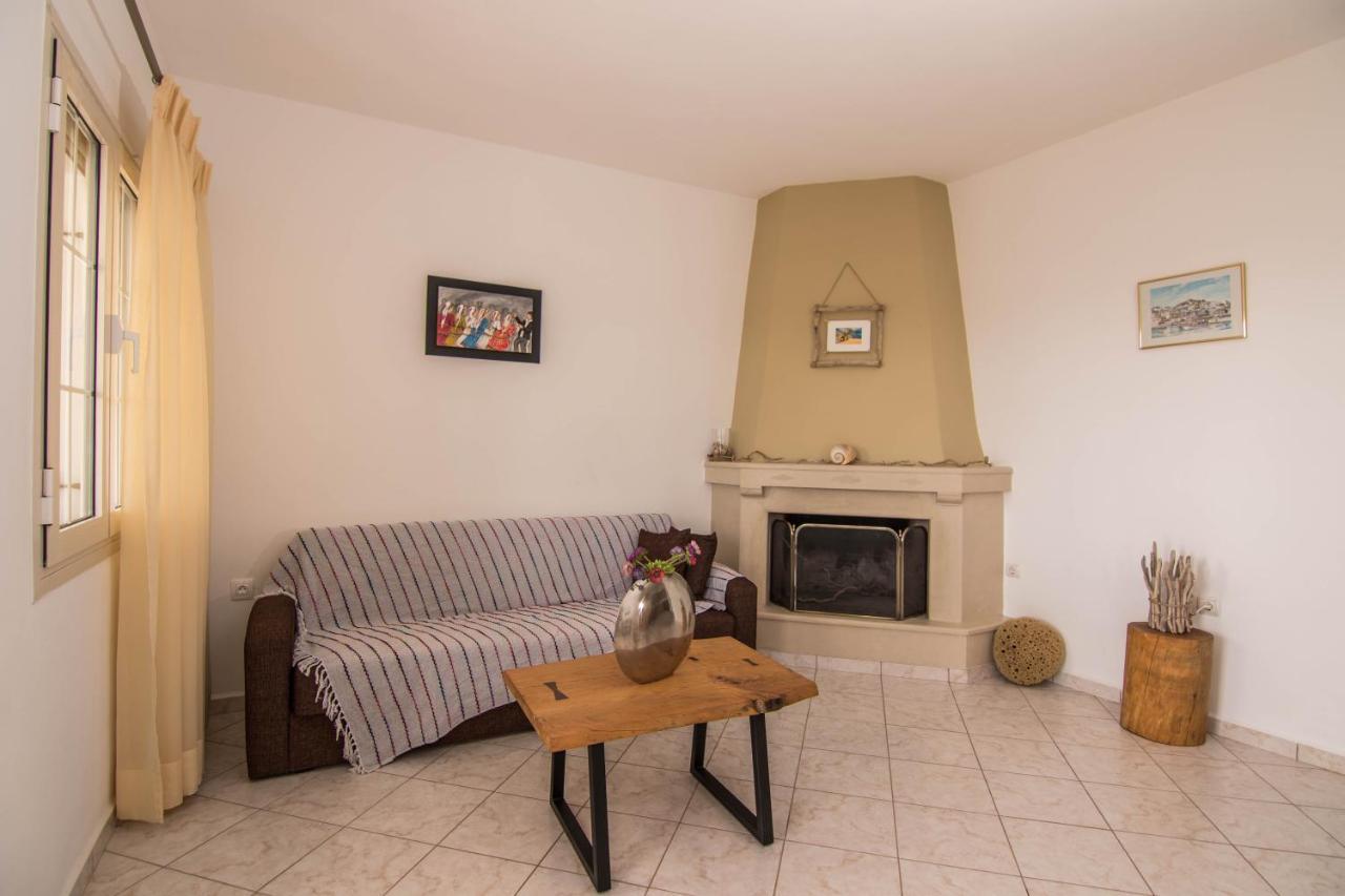 Fedra Apartments, View, Free Parking, 2Mins To Beach Palekastro Buitenkant foto