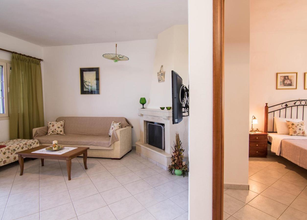 Fedra Apartments, View, Free Parking, 2Mins To Beach Palekastro Buitenkant foto